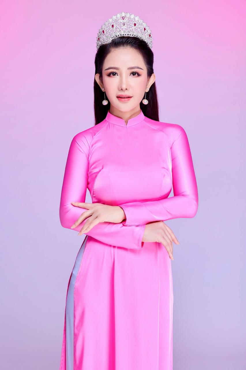 Trang Quyên